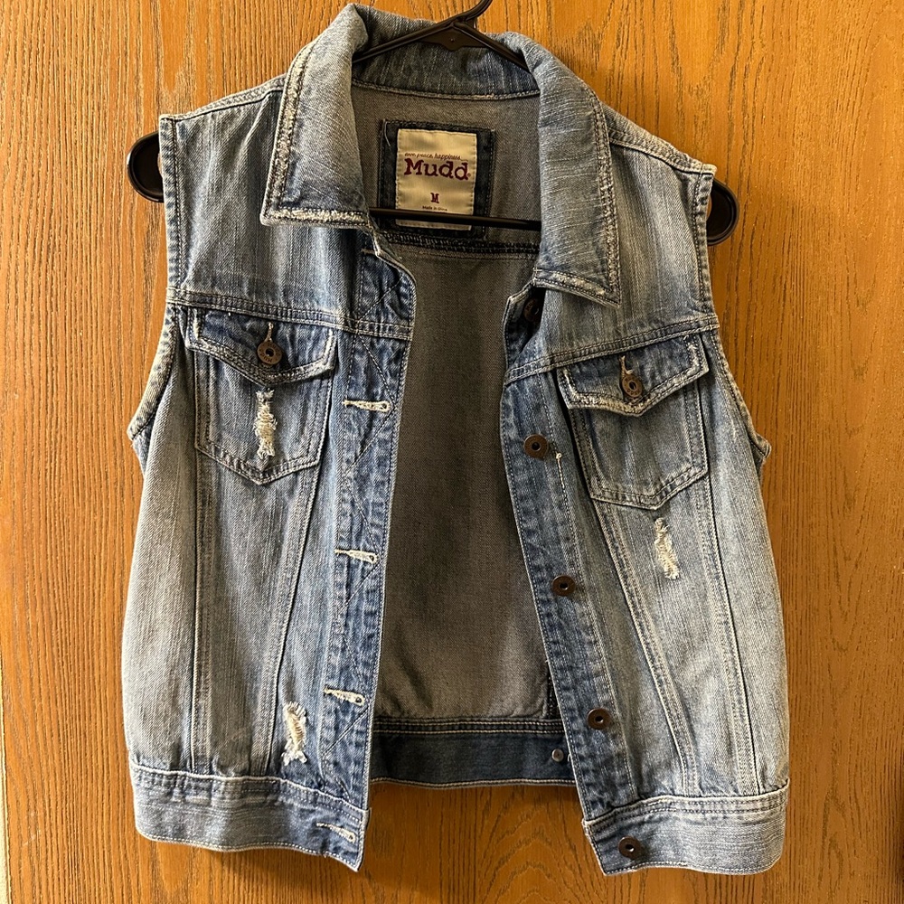 never worn jean cut off jacket!!